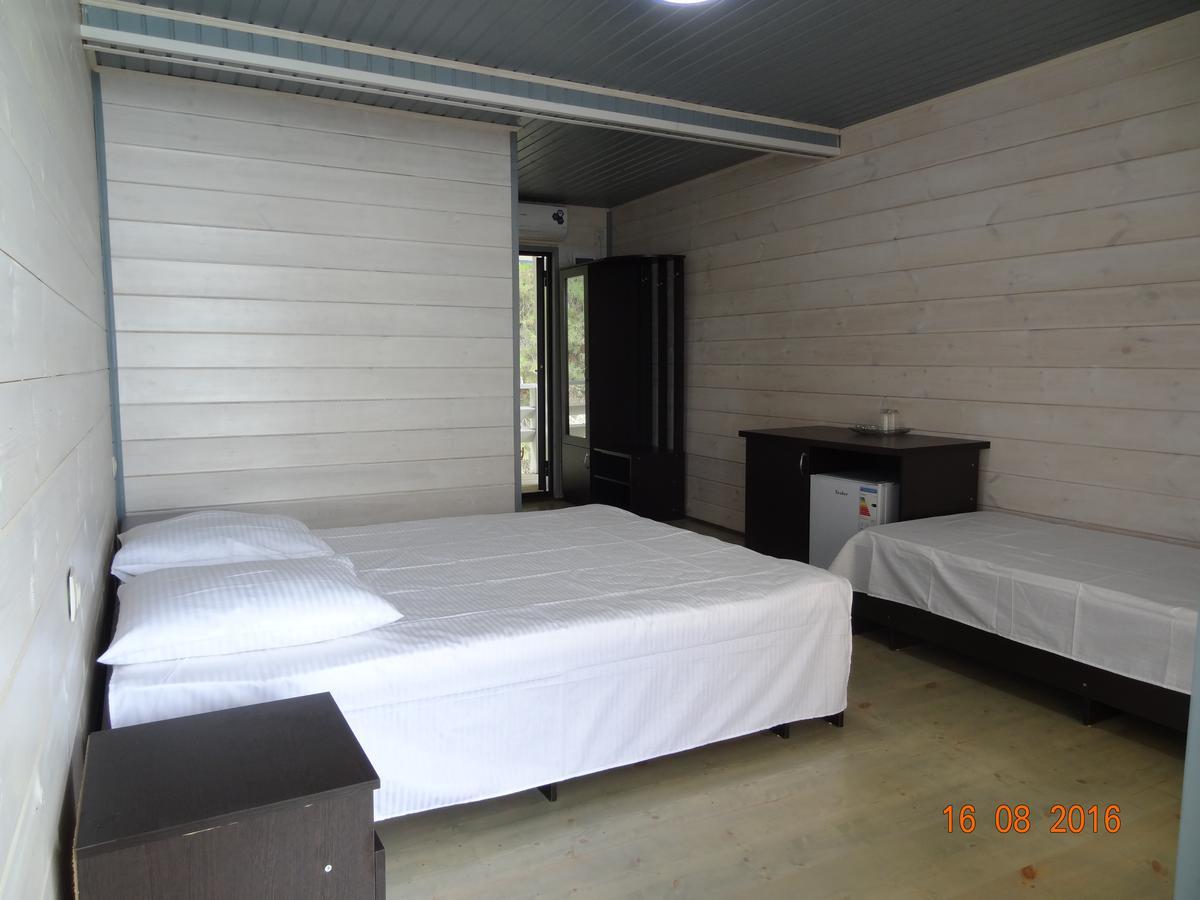Captain Black Hotel Pizunda Exterior foto